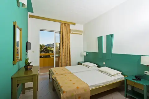 Trianta Hotel in Ιαλυσός — foto 9