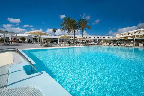 Aparthotel Santa Rosa in Costa Teguise — foto 18