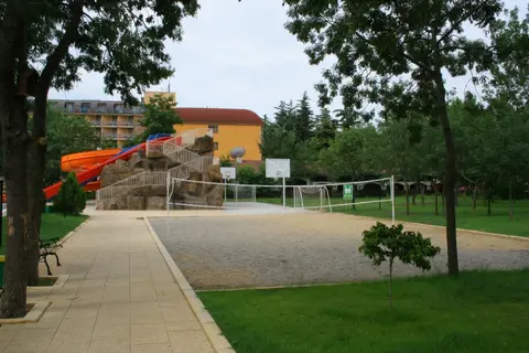 Hotel Iskar in Несебър — foto 13