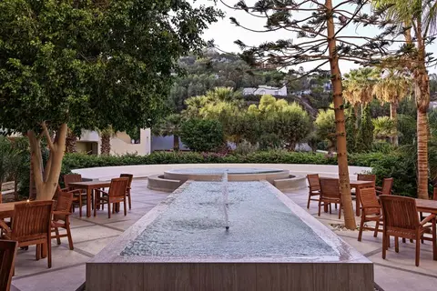 Esperides Beach in Φαληράκι — foto 7