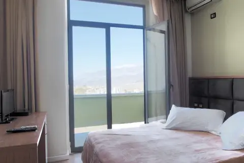 Hotel Cajupi in Gjirokastra — foto 6