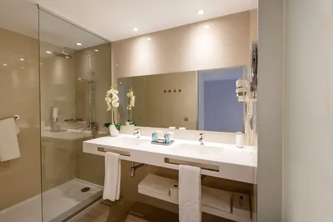 Santa Monica Suites Hotel in San Bartolomé de Tirajana — foto 7