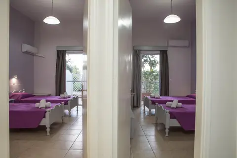 Tom & John Center in Zakynthos Municipal Unit, foto 22