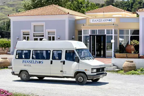 Panselinos Hotel in Μόλυβος — foto 11