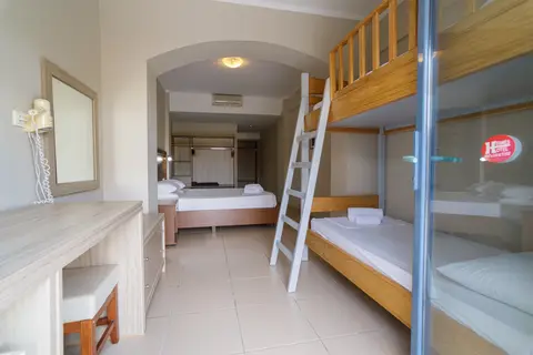 Hermes Hotel in Αντιμάχεια — foto 24