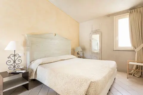 Maison Tresnuraghes in Tresnuraghes — foto 17