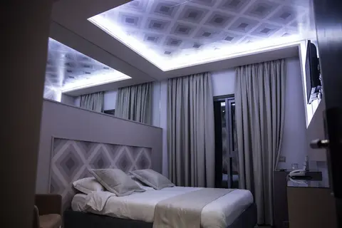 New W Hotel in Tirana — foto 24