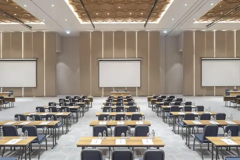 Hyatt Regency Izmir Istinye Park in Konak — foto 28