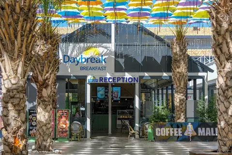 Days Inn by Wyndham Alanya in Alanya, foto 29