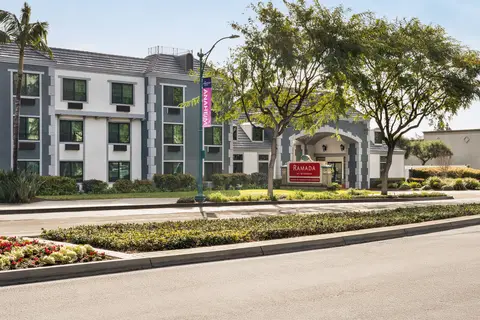 Ramada by Wyndham Anaheim Convention Center in Anaheim, foto 18