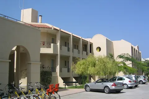 Summerland Hotel & Bungalows in Ιαλυσός — foto 30
