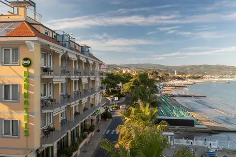 Marina Palace Hotel in Diano Marina — foto 17