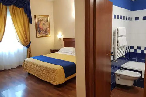 Porta Faenza in Florence, foto 2