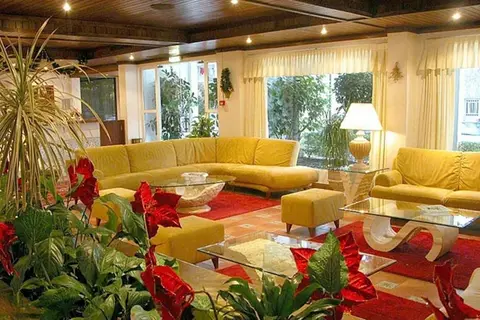 Apart Hotel Calema Avenida Jardim in Monte Gordo — foto 30