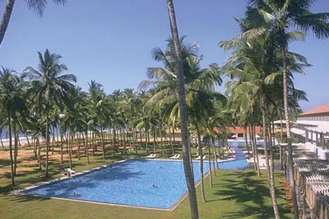 The Blue Water Hotel in Wadduwa — foto 24