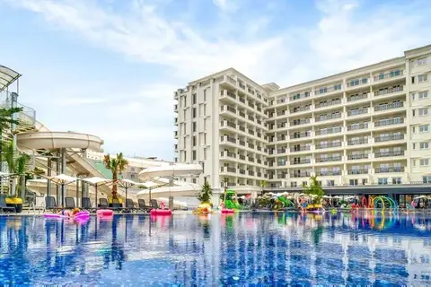 Bonita Luxury Resort in Golem
