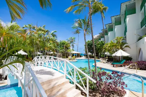 Mango Bay Hotel in Holetown — foto 14