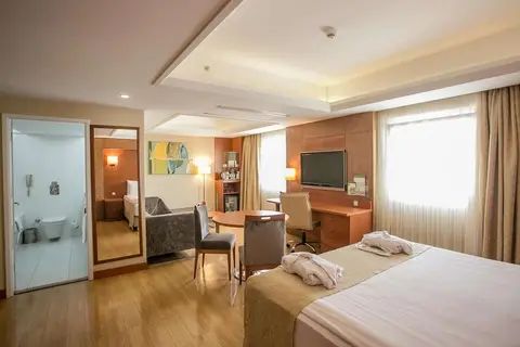 Holiday Inn Istanbul City in İstanbul — foto 11