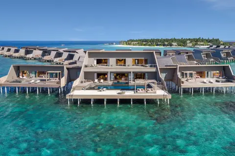 The St. Regis Maldives Vommuli Resort in ކުޑަހުވަދޫ — foto 2