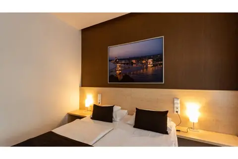 Promenade City Hotel in Boedapest — foto 25