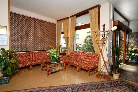 Hotel Cinque Terre in Gardone Riviera — foto 19