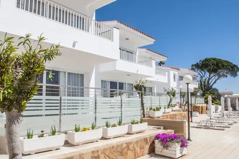 Naranjos Resort Menorca in Sant Lluís — foto 8