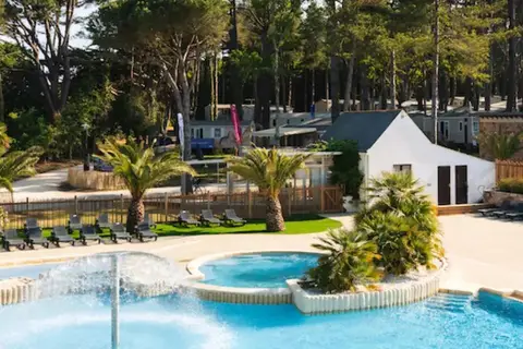 Camping Le Bois De Bayadene in Piriac-sur-Mer, foto 2