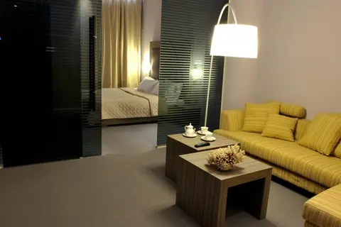 Sky Hotel in Tirana — foto 21