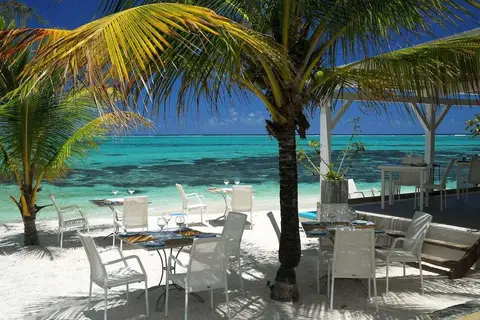 Astroea Beach in Beau Vallon VCA — foto 15