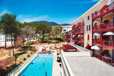 Odalys Residence Prestige Les Canissons in Cavalaire-sur-Mer