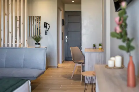 Nicolas Grand Suites in Καρδάμαινα — foto 19