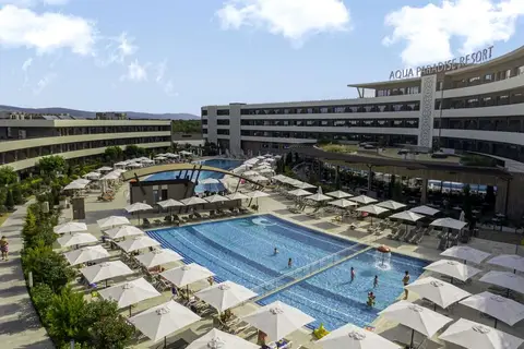 Aqua Paradise Hotel in Равда — foto 17