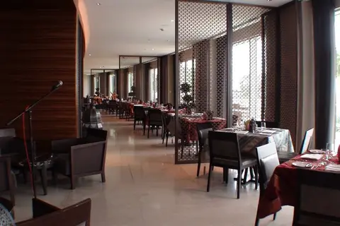 Crowne Plaza Dubai - Festival City in Dubai — foto 11
