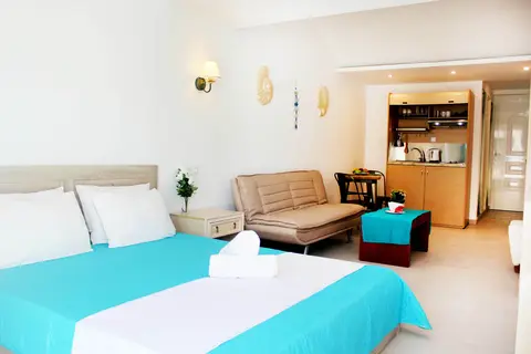 Bivalvia Beach Plus in Faliraki — foto 28