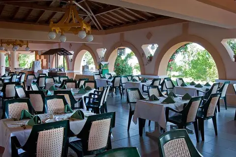 Hotel Holiday Village in Флора — foto 6