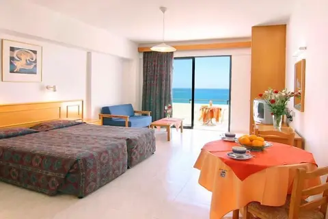 Corallia Beach Hotel Apartments in Πέγεια — foto 23