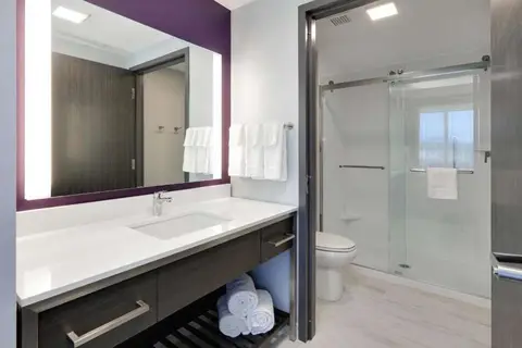 Luxe Grand Hotel Appartementen in Sharjah — foto 7