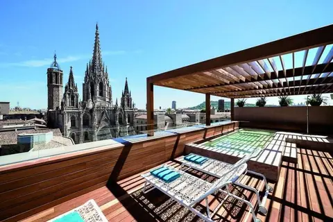 Lamaro Hotel in Barcelona — foto 3