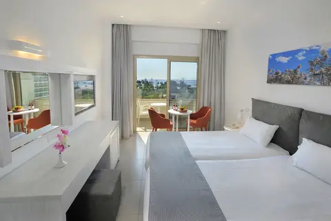 Nissiana Hotel in Ayia Napa — foto 22