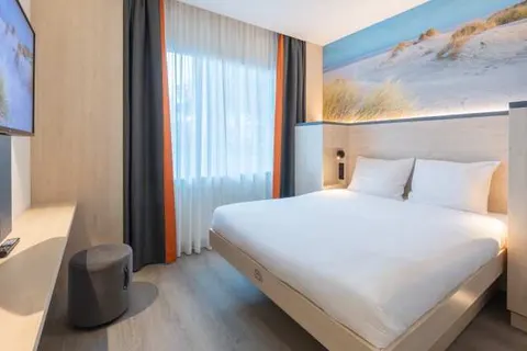 Fox Hotel The Hague Scheveningen in The Hague — foto 8