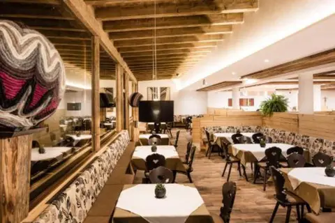 Hotel Almina Family & Spa in Ratschings - Racines — foto 13
