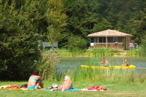 Camping Les Bois Du Bardelet foto 15