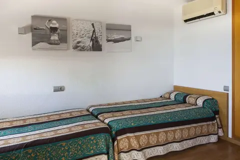 Ibiza Jet Appartementen in Platja d'en Bossa — foto 30