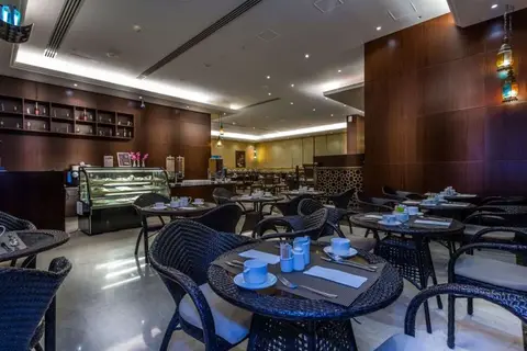 First Central Hotel Suites in Dubai — foto 7