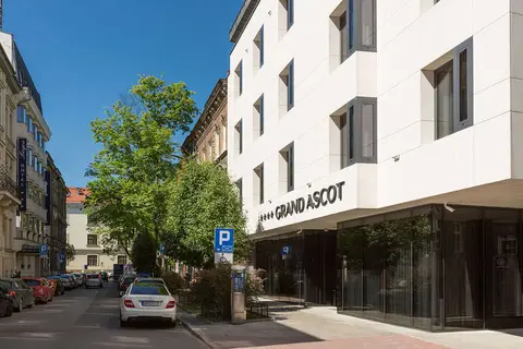 Grand Ascot Hotel in Krakau