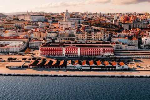 The Editory Riverside Hotel in Almada — foto 3