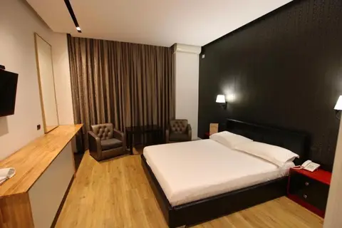Aurelis Hotel in Tirana, foto 17