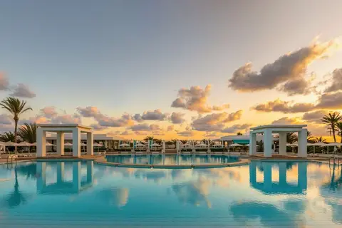 Radisson Blu Palace Resort & Thalasso, Djerba in حومة السوق