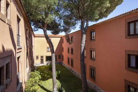 Parador de Tordesillas in Tordesillas — foto 28