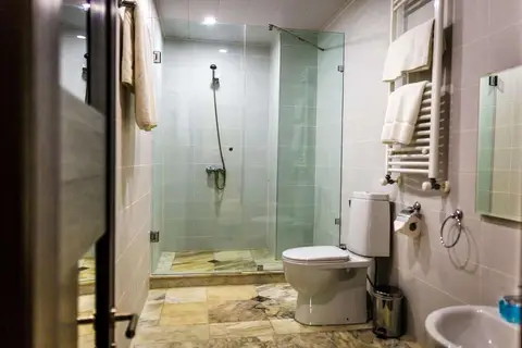 Hotel Cherry Garden in Tbilisi — foto 4
